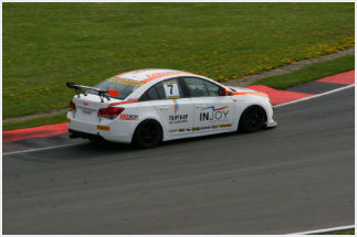 Moritz triumphiert bei Tourenwagen Debüt in Oschersleben